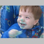 Creed_CakeFace_Aug06_img_0460_750.jpg