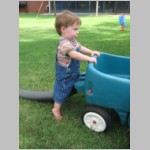 Creed_Pushing_Wagon_Aug06_img_0429_750.jpg